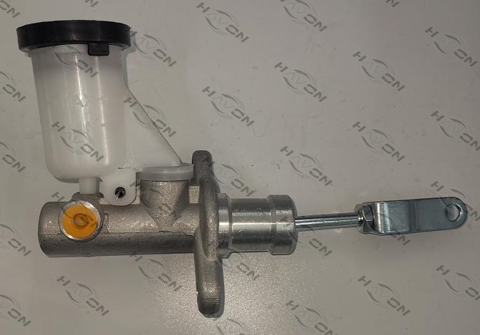 A-118带油壶;NISSAN: 30610-1S700;Clutch Master Cylinder