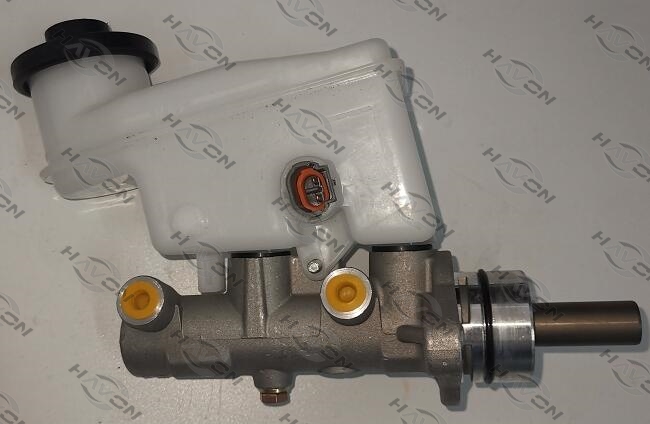 外贸之光，105带嘴;DAIHATSU: 47201-BZ020;Brake Master Cylinder